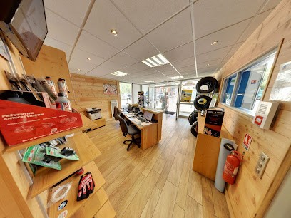 EUROMASTER BARNEAUD PNEUS, Garage Automobile à Briançon