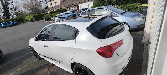 CARROSSERIE CUVILLIEZ, Garage Automobile à Touques