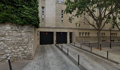 Sega, Garage Automobile à Paris 16