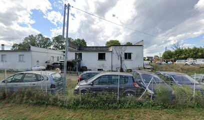 La Station, Garage Automobile à Espoey