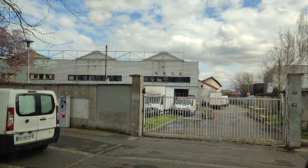Ye's Garage, Garage Automobile à La Courneuve