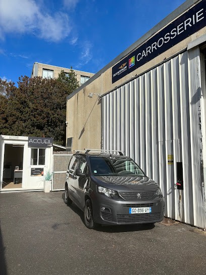 CARROSSERIE Marina Auto Style - Villeneuve Loubet, Garage Automobile à Villeneuve-Loubet