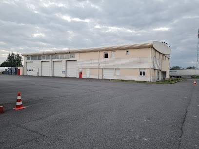 HT Trucks & Parts - Vatry, Garage Automobile à Bussy-Lettrée