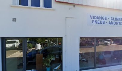 Desblaches Garage SARL, Garage Automobile à Tanlay