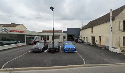 Act Distribution Sas, Garage Automobile à Gouvieux