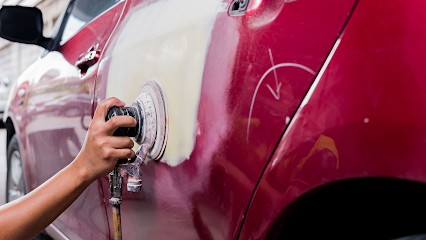 Carrosserie Requin, Garage Automobile à Décines-Charpieu