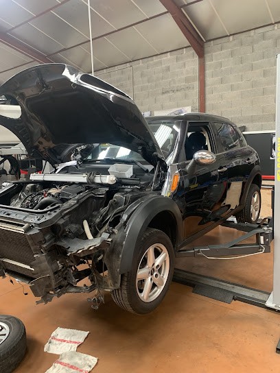 Mallet Racing, Garage Automobile à Saint-Thibéry