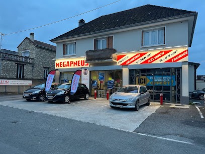 MEGAPNEUS JD, Garage Automobile à Pringy