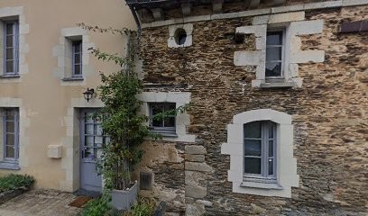 Le Garage à Vélos de Nyoiseau, Garage Automobile à Segré-en-Anjou Bleu