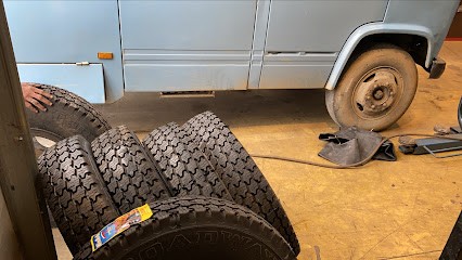 Black Star, Garage Automobile à Saint-Pierre-de-Boeuf