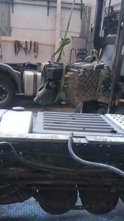 PRO GARAGE POIDS LOURDS, Garage Automobile à Stains