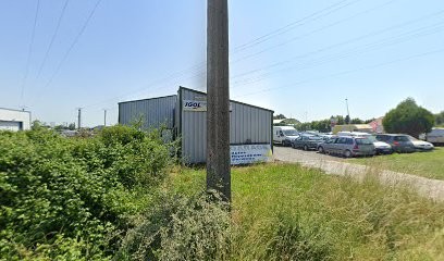 Igol., Garage Automobile à Châteaudun