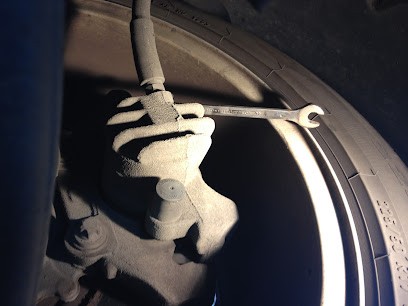 Feu Vert Services, Garage Automobile à Champniers