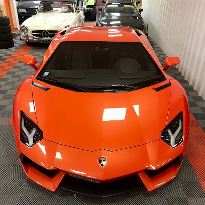 BRA83, Garage Automobile au Muy