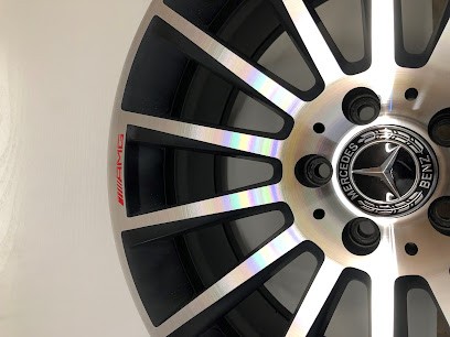 Atelier Six : Alpes Maritimes, Garage Automobile à Valbonne