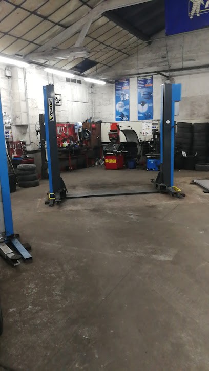 Aymé Et Fils, Garage Automobile à Châtellerault