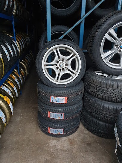 Oscar Auto Pneu, Garage Automobile à Florange