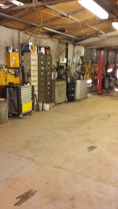 Racing Garage, Garage Automobile à Mandres-les-Roses