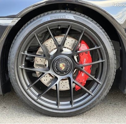 Bull Gom, Garage Automobile à Vesoul