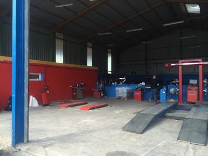 RAPID PNEUS, Garage Automobile à Noves