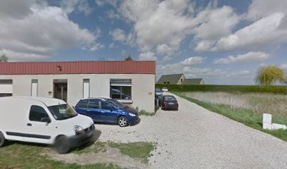 UMP, Garage Automobile à Thoiry