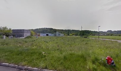 Ajutech, Garage Automobile à Uzos