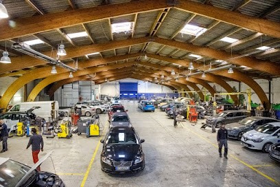 BEST REPAIR -Carrosserie DIR'AUTO CDA, Garage Automobile à Chilly-Mazarin