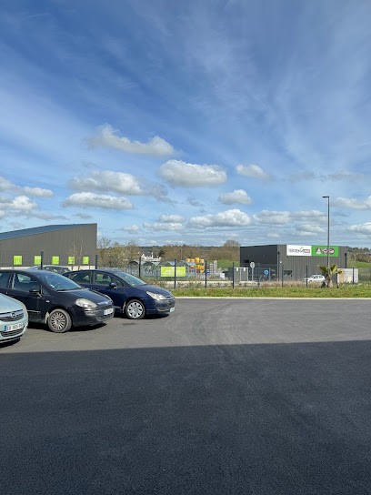 Arthur Automobiles, Garage Automobile à Pléchâtel