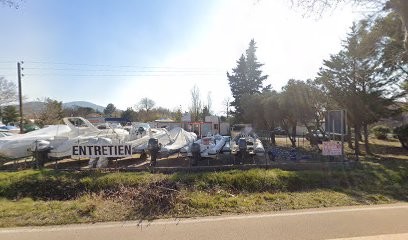 W83, Garage Automobile à La Crau