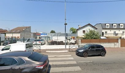 International Automobiles, Garage Automobile au Blanc-Mesnil