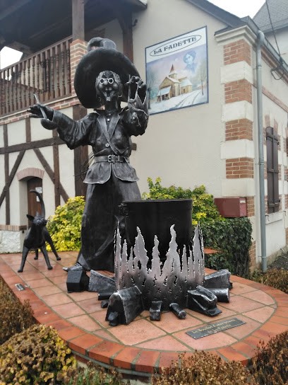 Garnier Regis, Garage Automobile à Nançay