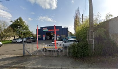 GUILLOTEAU JF SARL, Garage Automobile à Combrand