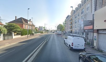 Renault De L'Angelus, Garage Automobile au Blanc-Mesnil