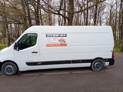 DYRA 44, Garage Automobile à Mésanger