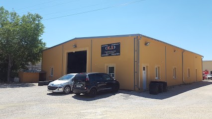 K.S, Garage Automobile à Piolenc