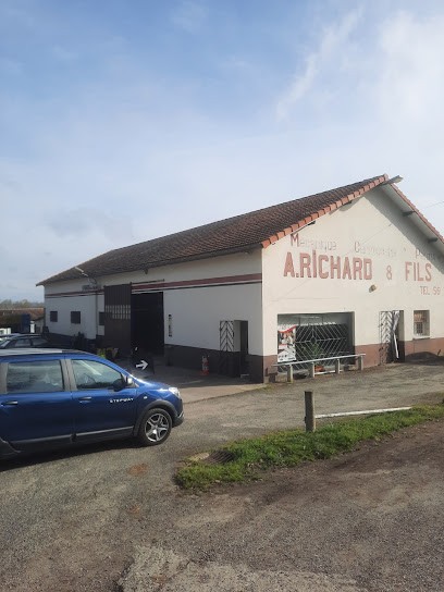 Richard Père Et Fils, Garage Automobile à Saint-Sulpice-et-Cameyrac