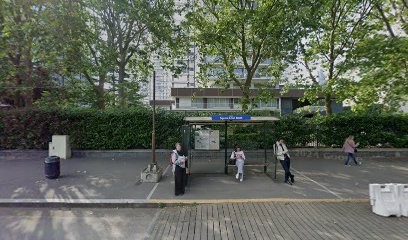 Adrénaline Automobiles, Garage Automobile à Puteaux