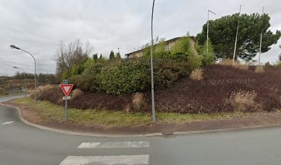 Deleted Seat Saintes C.A.R., Garage Automobile à Saintes