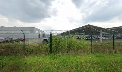 Ullis, Garage Automobile à Voivres-lès-le-Mans