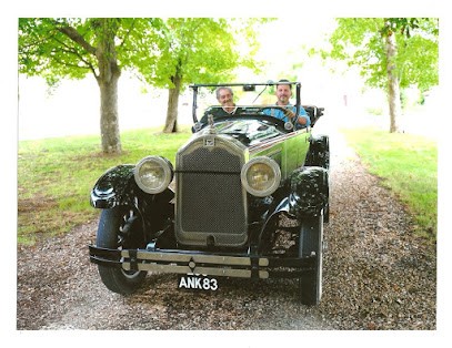 Palais de L'Automobile, Garage Automobile à Agris