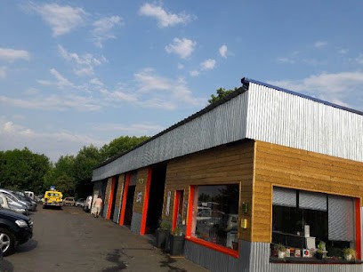 Solome Cyril Pascal Christian, Garage Automobile à Auteuil