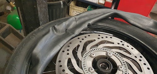 Garage LECOQ - Bosch Car Service, Garage Automobile à Loué