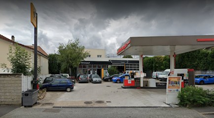 Renault - Garage O.J.A. Des Nations, Garage Automobile à Torcy