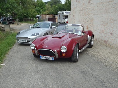 KRIS AUTO, Garage Automobile à Villegouge