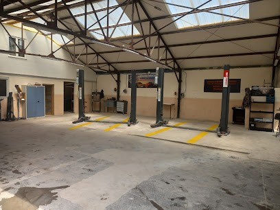 Libero Stock Service, Garage Automobile à Solre-le-Château