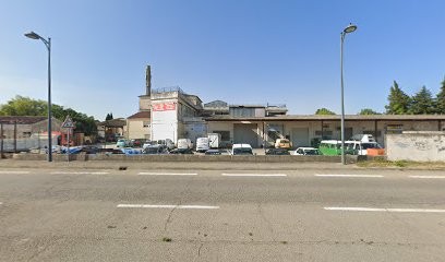 Onoffcompagny, Garage Automobile à Sarrians