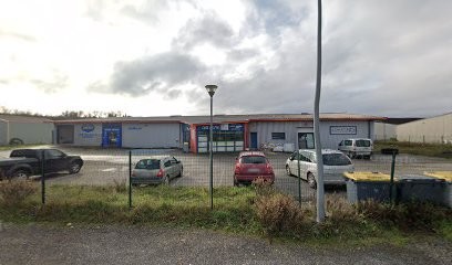 Lucana, Garage Automobile à Limoux