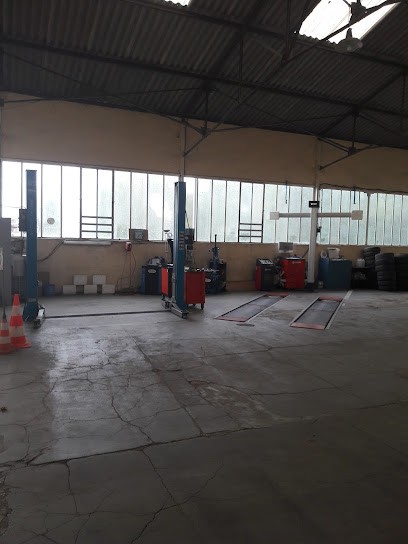 Garage From Web, Garage Automobile à Luynes