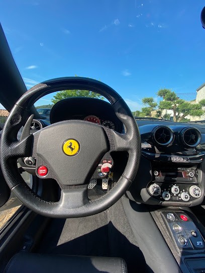 FLA Wash'Cars, Garage Automobile à Pierrevert