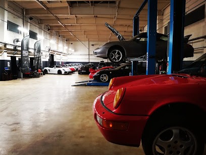 Whiskers Motors, Garage Automobile à Lohéac